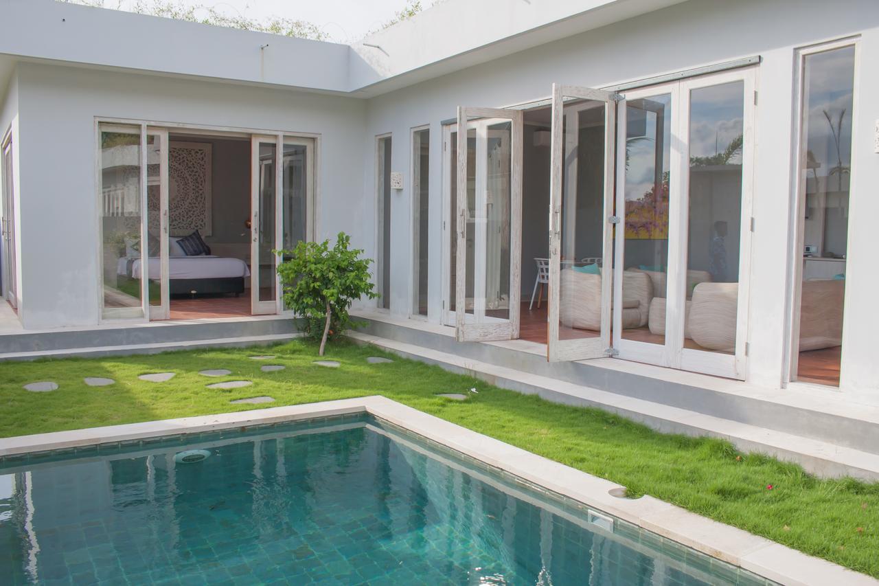 The Suites Lombok Sekotong Exterior photo
